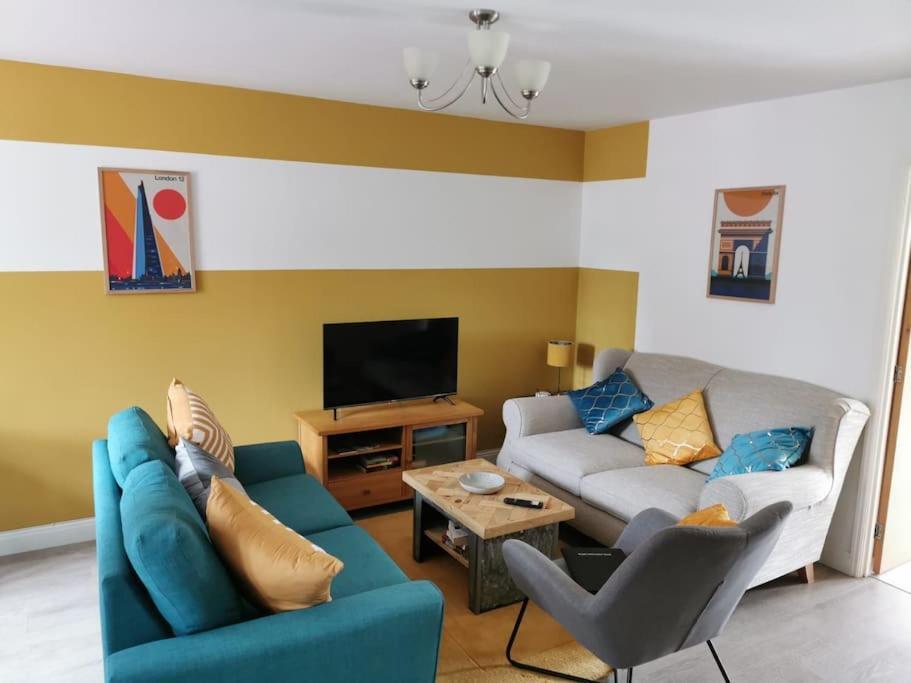 Modern Roomy 3 Bedroom Home Pershore Exteriör bild